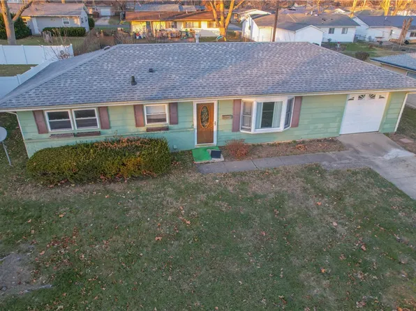 605 W Roselawn St, Danville, IL 61832