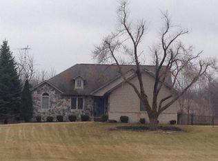 4148 E Cook Rd, Grand Blanc, MI 48439
