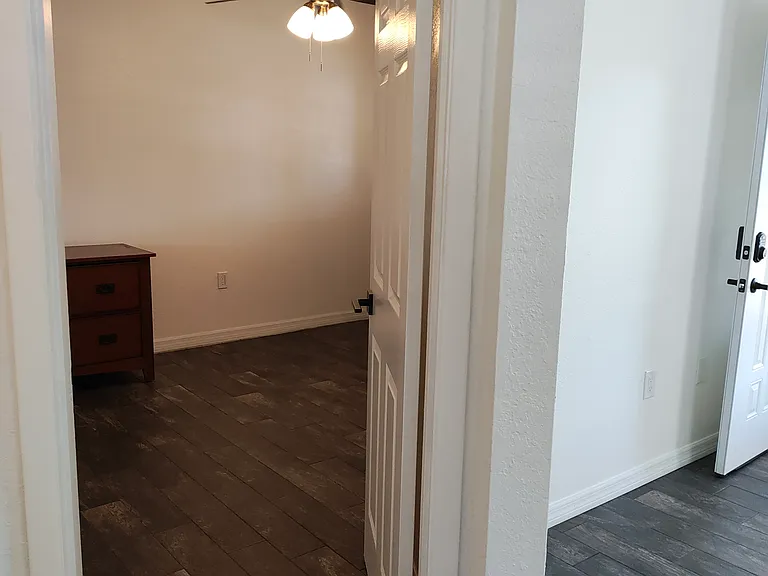 4325 80th St W — Photo 5