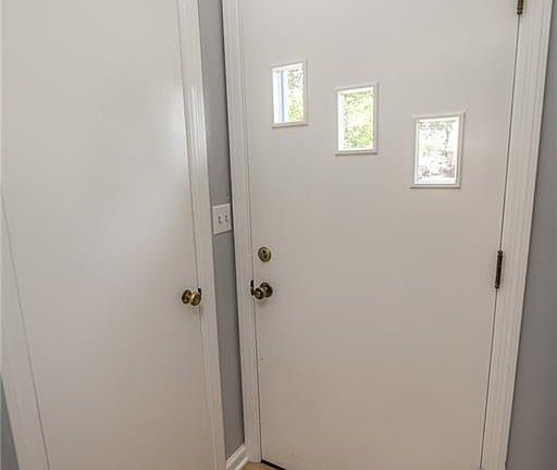 2nd image of 837 Highland Park Blvd