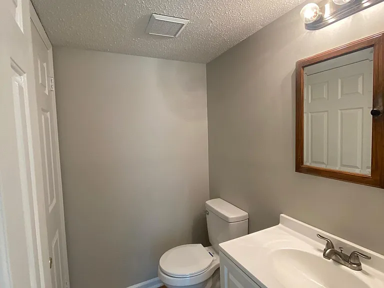 9017 Mahogany Row SE #B — Photo 5