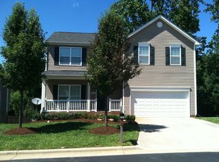 3869 Parkway Vista Dr, Greensboro, NC 27409