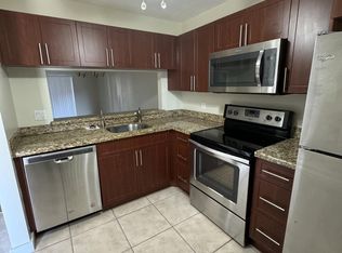 6796 Palmetto Cir S APT 203, Boca Raton, FL 33433