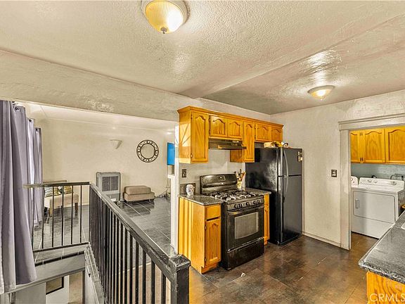 5th image of 1521 Helen Dr