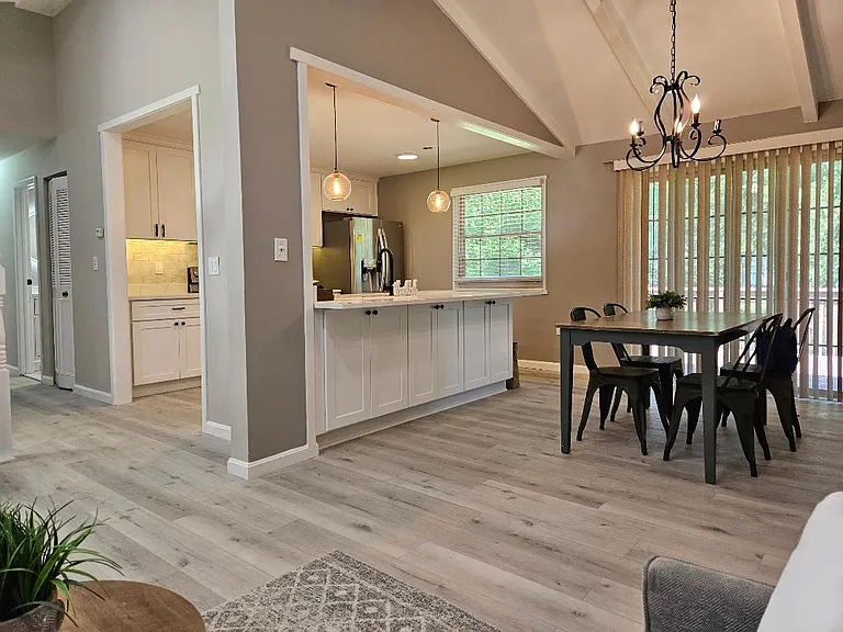 6220 Stevens Forest Rd — Photo 2