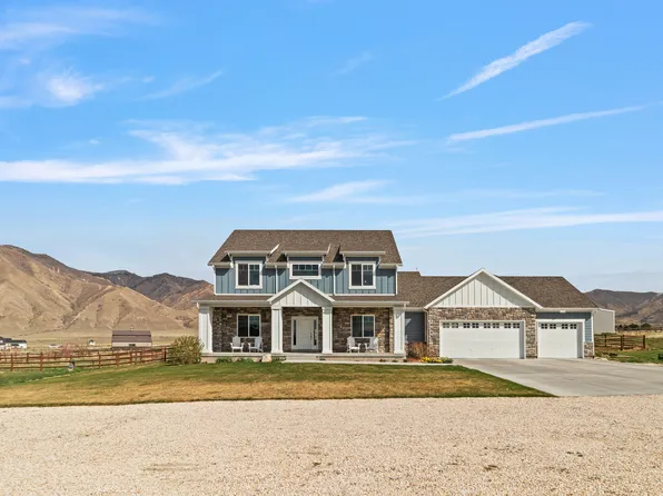 2558 Mountain Glen Rd, Tooele, UT 84074