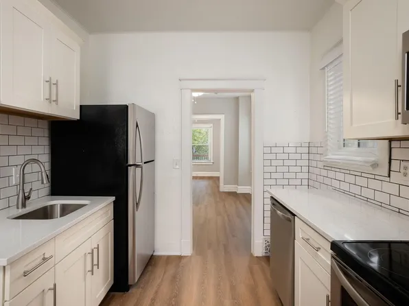 4122 Locust Street, 4122 Locust St Floor 1, Kansas City, MO 64110