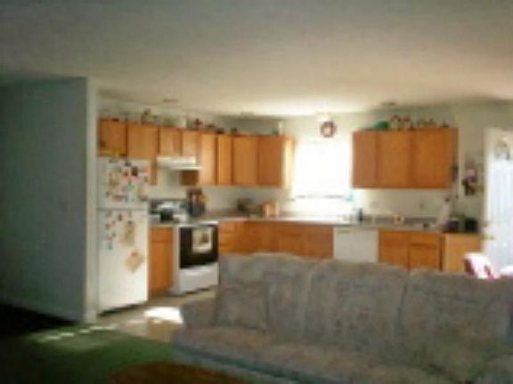 3rd image of 3359 N Charles Dr