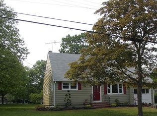 3 Waldon Rd, Fanwood, NJ 07023