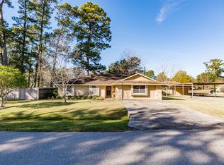 24247 Whitesail Dr, Huffman, TX 77336