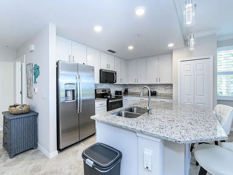 14061 Heritage Landing Blvd #411 — Photo 26