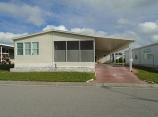 5827 Naples Dr, Zephyrhills, FL 33540