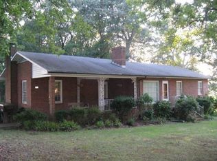 1915 McRee Rd, Newton, NC 28658