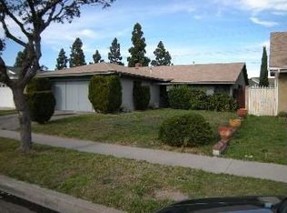 1809 E Helmick St, Carson, CA 90746