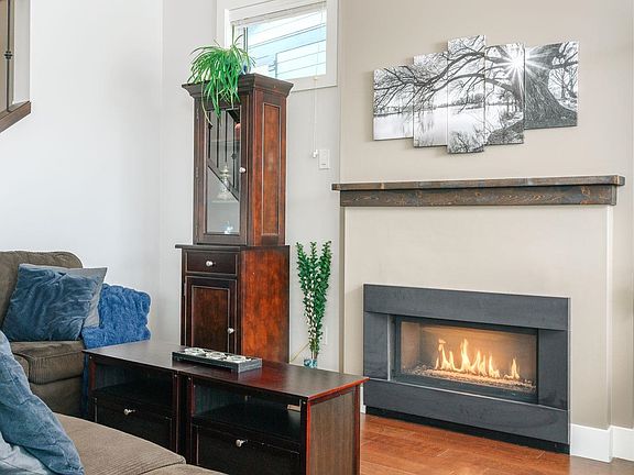 4th image of 11028 Harris Dr