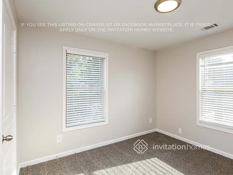 319 Oakland Hills Way — Photo 15