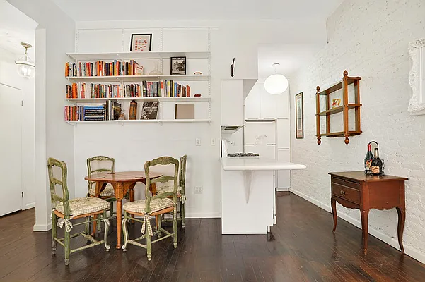 Sold by Corcoran | media 8