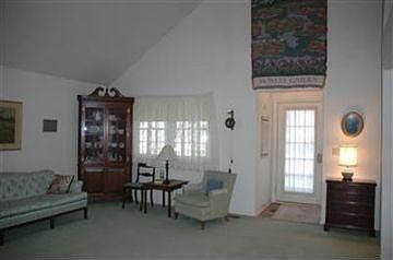 4th image of 1375 Peppercorn Ln #6-1