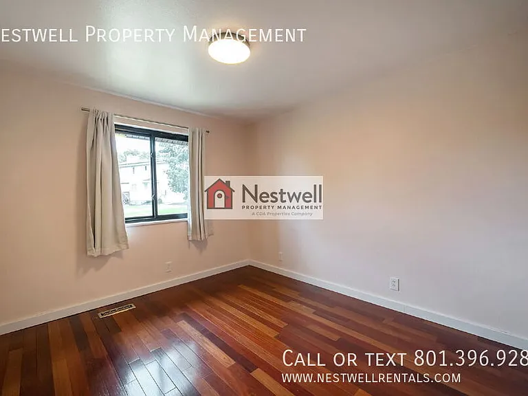 659 W Halifax Ct — Photo 22