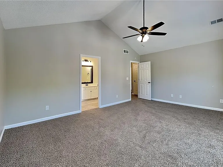 3705 Patterstone Dr — Photo 8