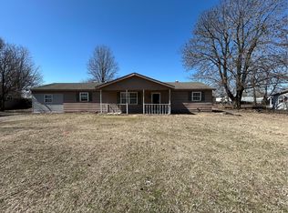 3351 Kay Dr, Bernie, MO 63822
