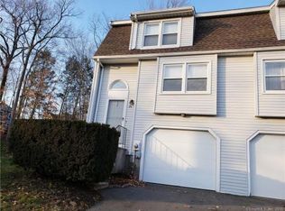 26 Kowal Ct, Newington, CT 06111