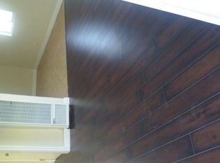 1160 E 77th St APT 2, Los Angeles, CA 90001