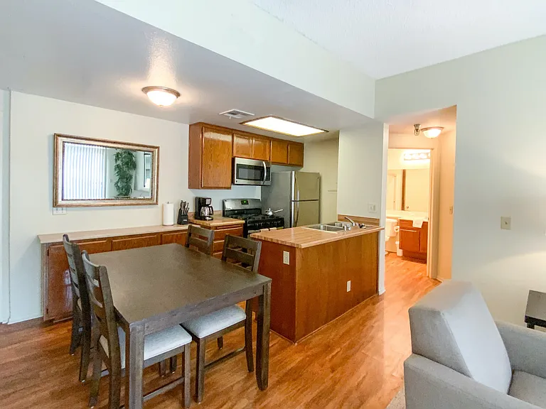 Bluffside Terrace Apartments — Photo 8
