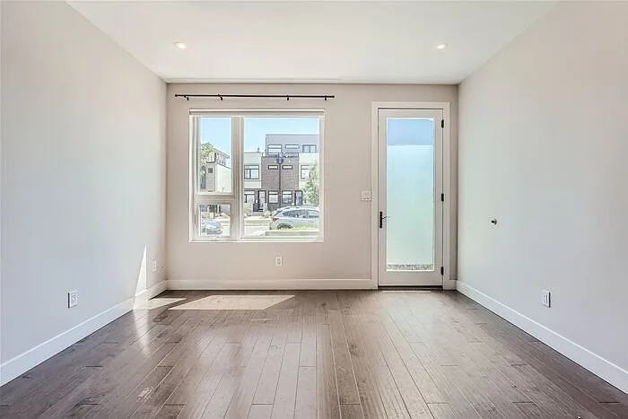 3807 N Franklin St — Photo 5