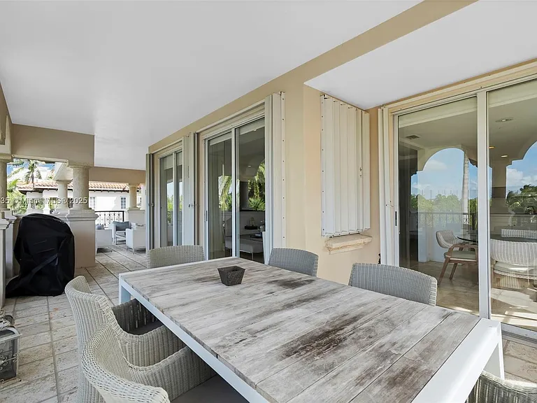 19237 Fisher Island Dr #19237 — Photo 18