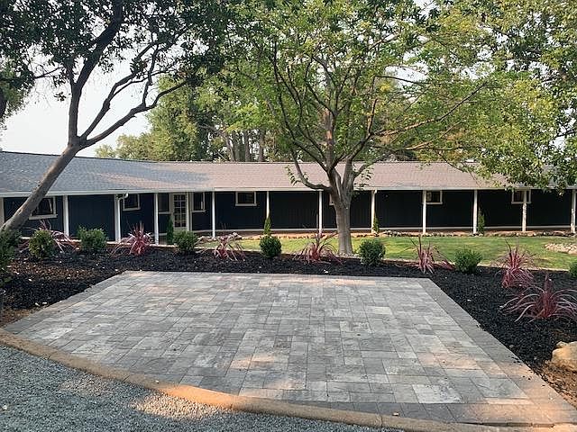 1st image of 78 Prospect Ave