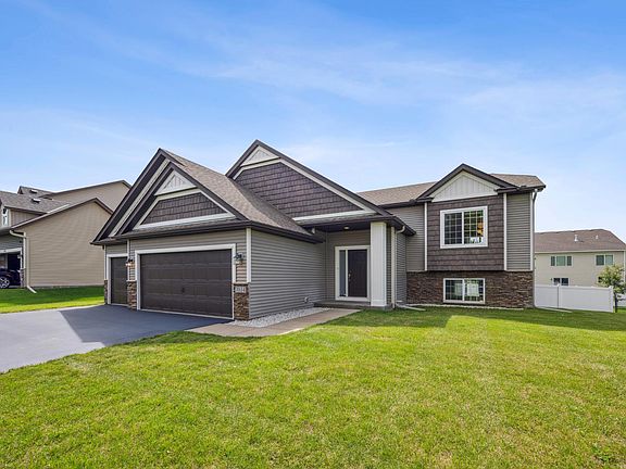 3rd image of 7034 168th Ln NW