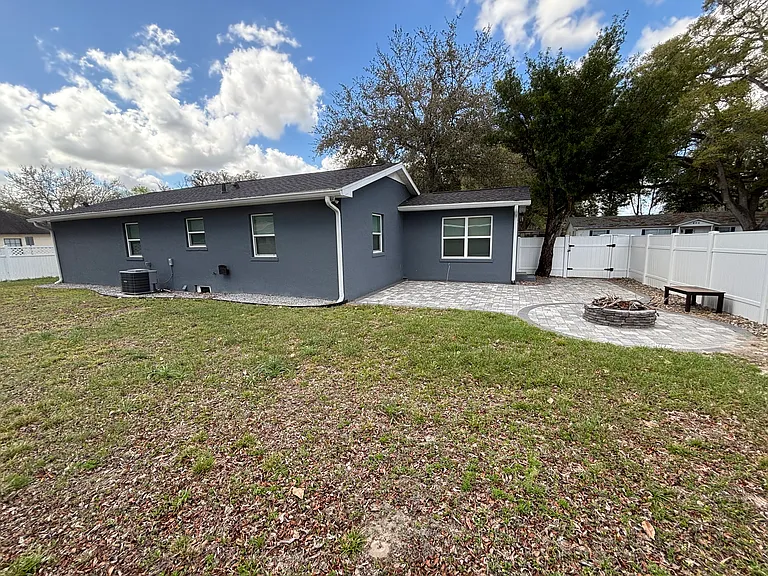602 Gray Ave — Photo 4