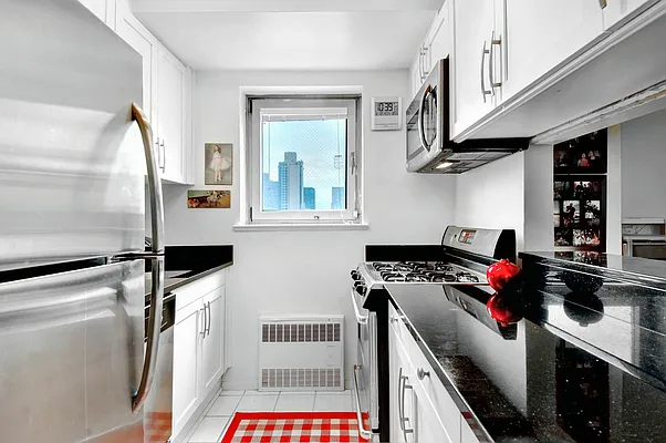 Sold by Keller Williams NYC | media 4