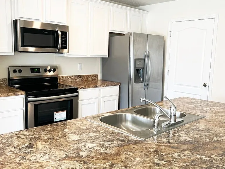 12024 Sea Grove Pl — Photo 18