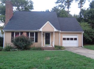 2704 Moorsfield Ct, Raleigh, NC 27604