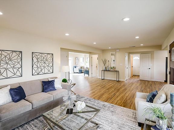 2nd image of 2343 Arlene Dr