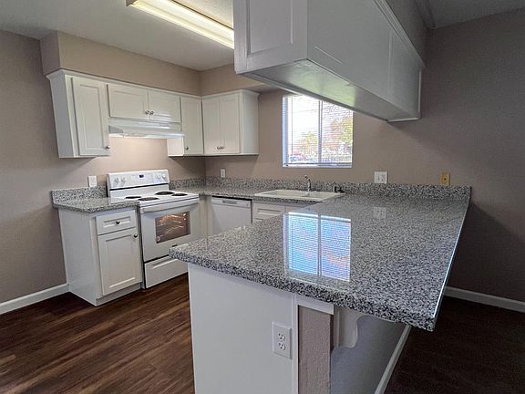 5th image of 1262 N Marks Ave #101