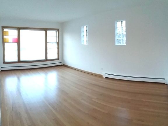 2nd image of 7633 W Fullerton Ave