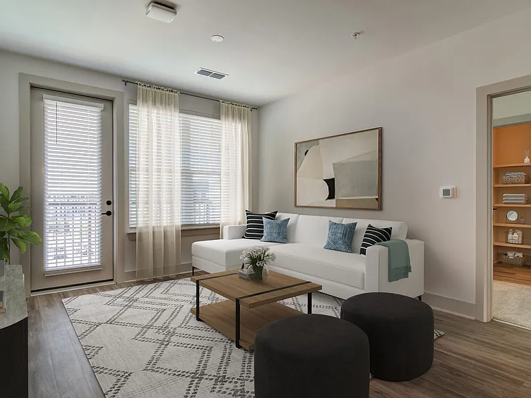 Solis Gainesville — Photo 41
