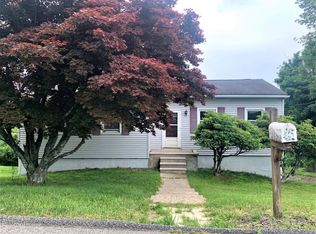 27 Musconetcong Ave, Hopatcong, NJ 07843