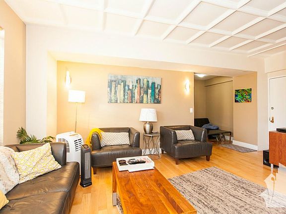 5th image of 1211 N La Salle Dr APT 503