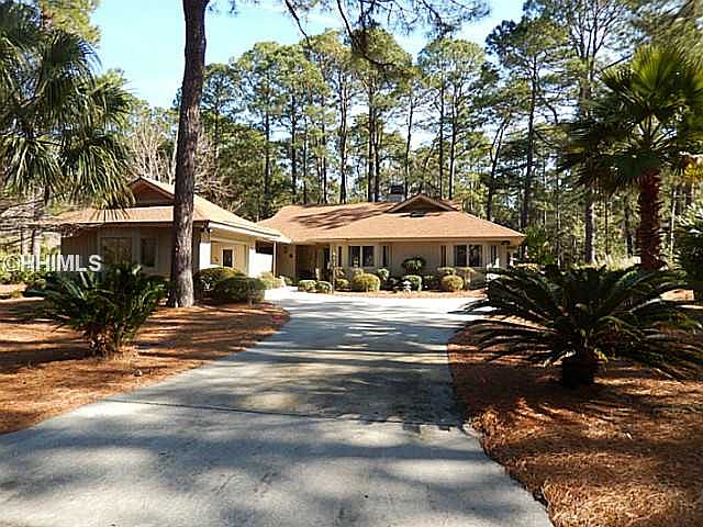 1st image of 7 Clearwater Ln