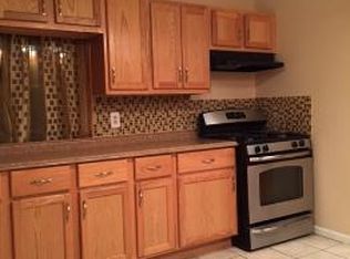 1076 156th Pl, Calumet City, IL