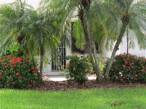 2nd image of 2505 Locksley St #235