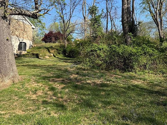 3rd image of LOT 15 Gary Dr
