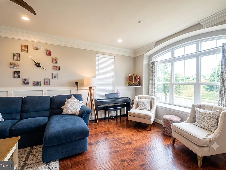 22494 Newcut Rd — Photo 4