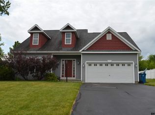 9 Reilly Way, Niskayuna, NY 12309