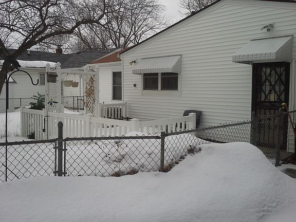 2nd image of 721 Theodore St
