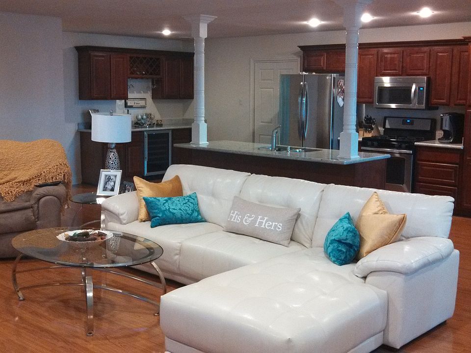 1st image of 14 Driftwood Blvd